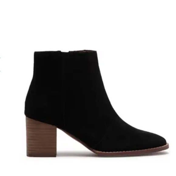 Madewell Shoes - Madewell Bryce Suede Chelsea Boot Women’s Size 7